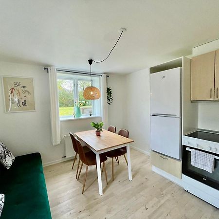 5 Minute Walk To Lego House - 50M2 Apartment With Garden / A Unit Billund Exterior photo